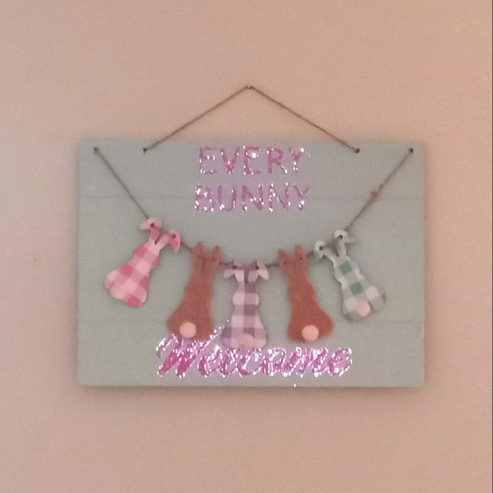 All🐥3/$25 🐰"Every Bunny Welcome" Sparkling Wooden Easter Wall Art Decor NWT